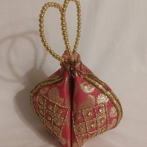 Indian Ethnic Samosa Wristlet Bag